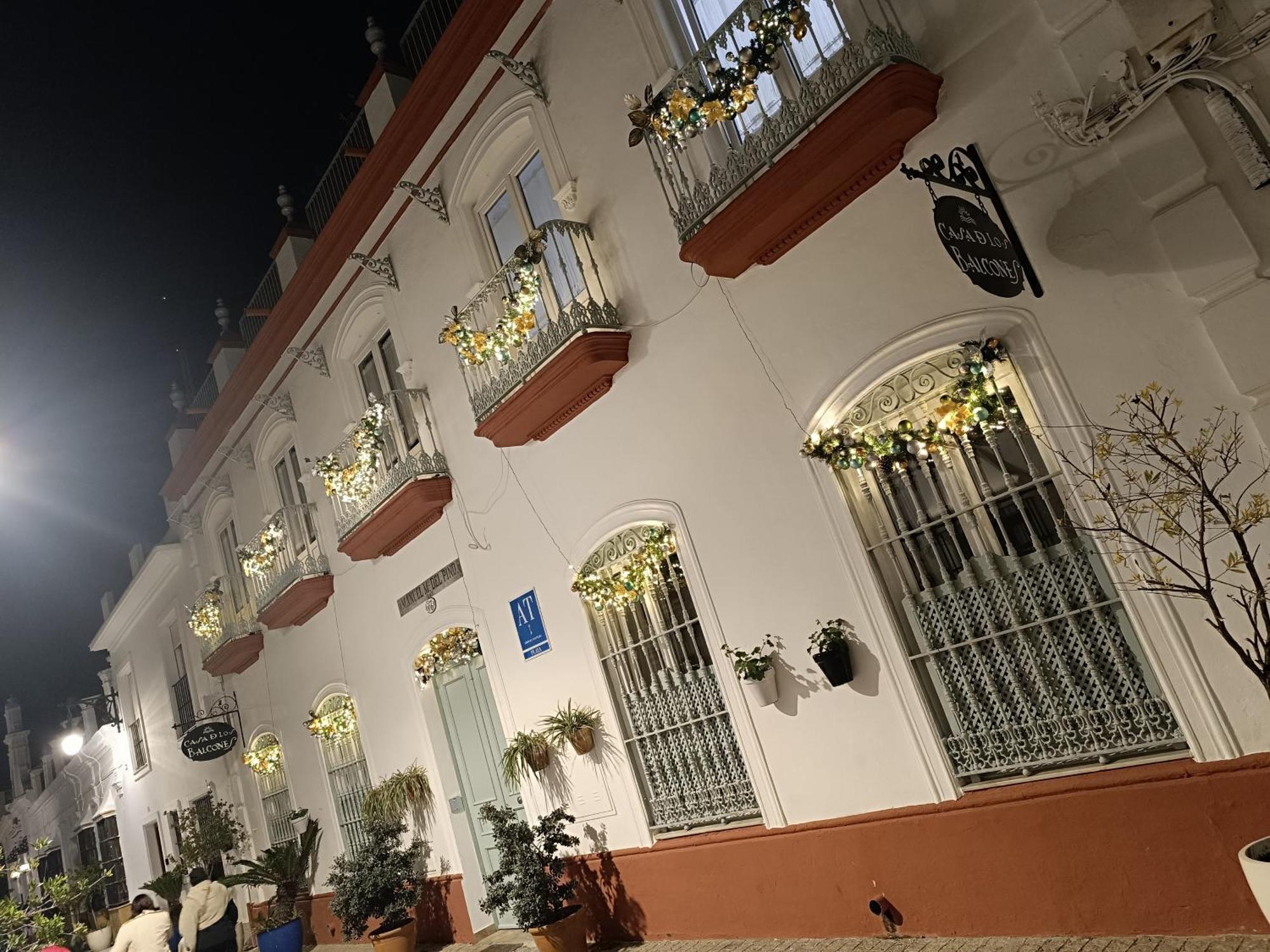 Apartamentos Turisticos Casa De Los Balcones Chipiona Exterior photo